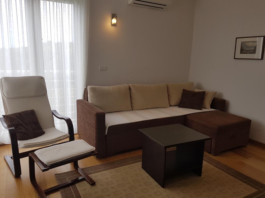 Apartment Caprice Zara Esterno foto